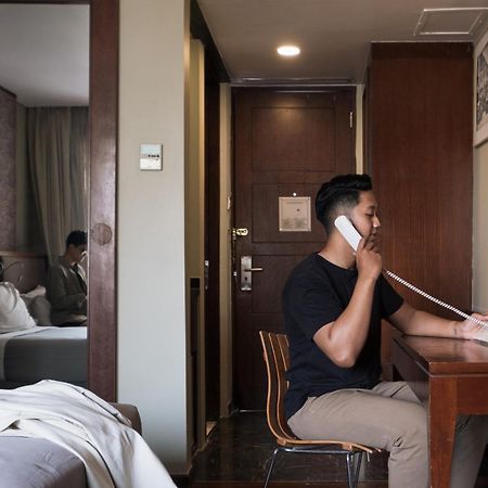 Hotel House Sangkuriang Bandung Exterior foto
