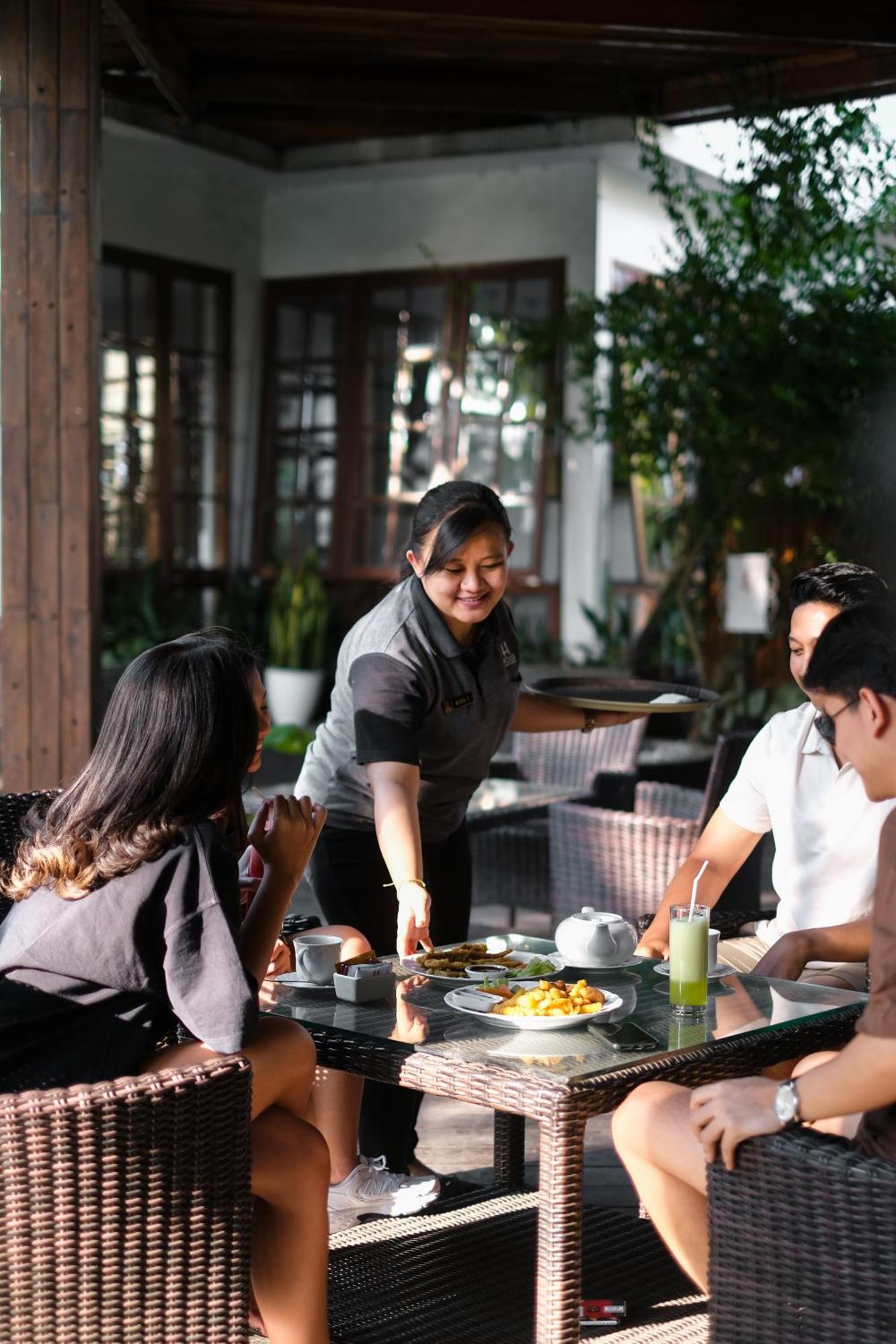 Hotel House Sangkuriang Bandung Exterior foto