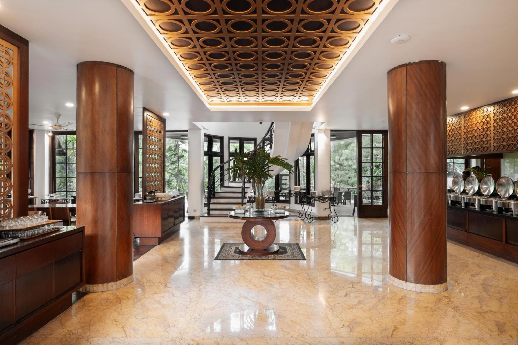 Hotel House Sangkuriang Bandung Exterior foto