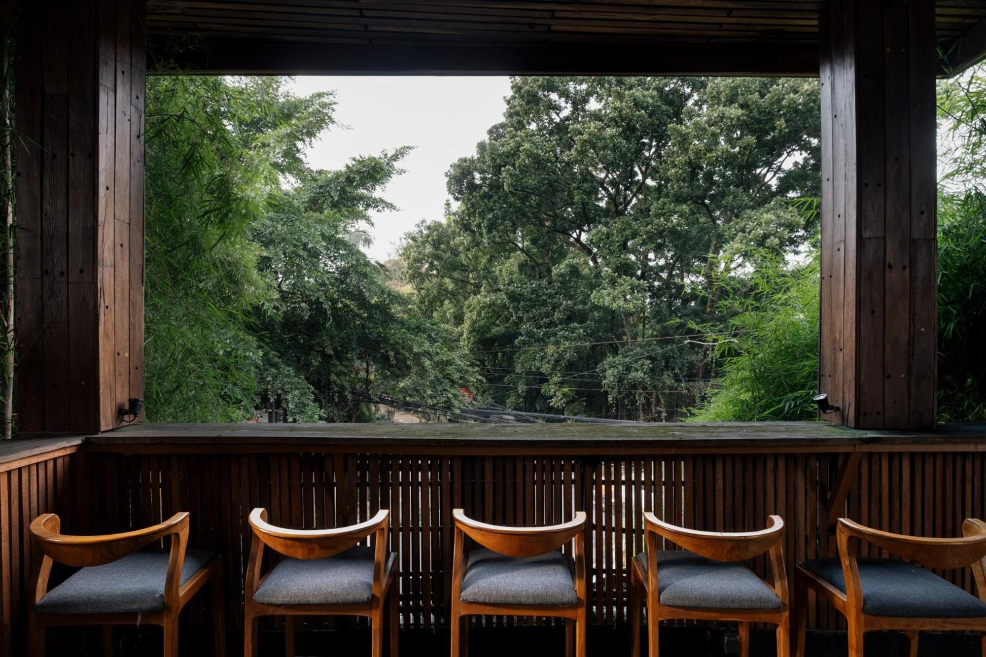 Hotel House Sangkuriang Bandung Exterior foto