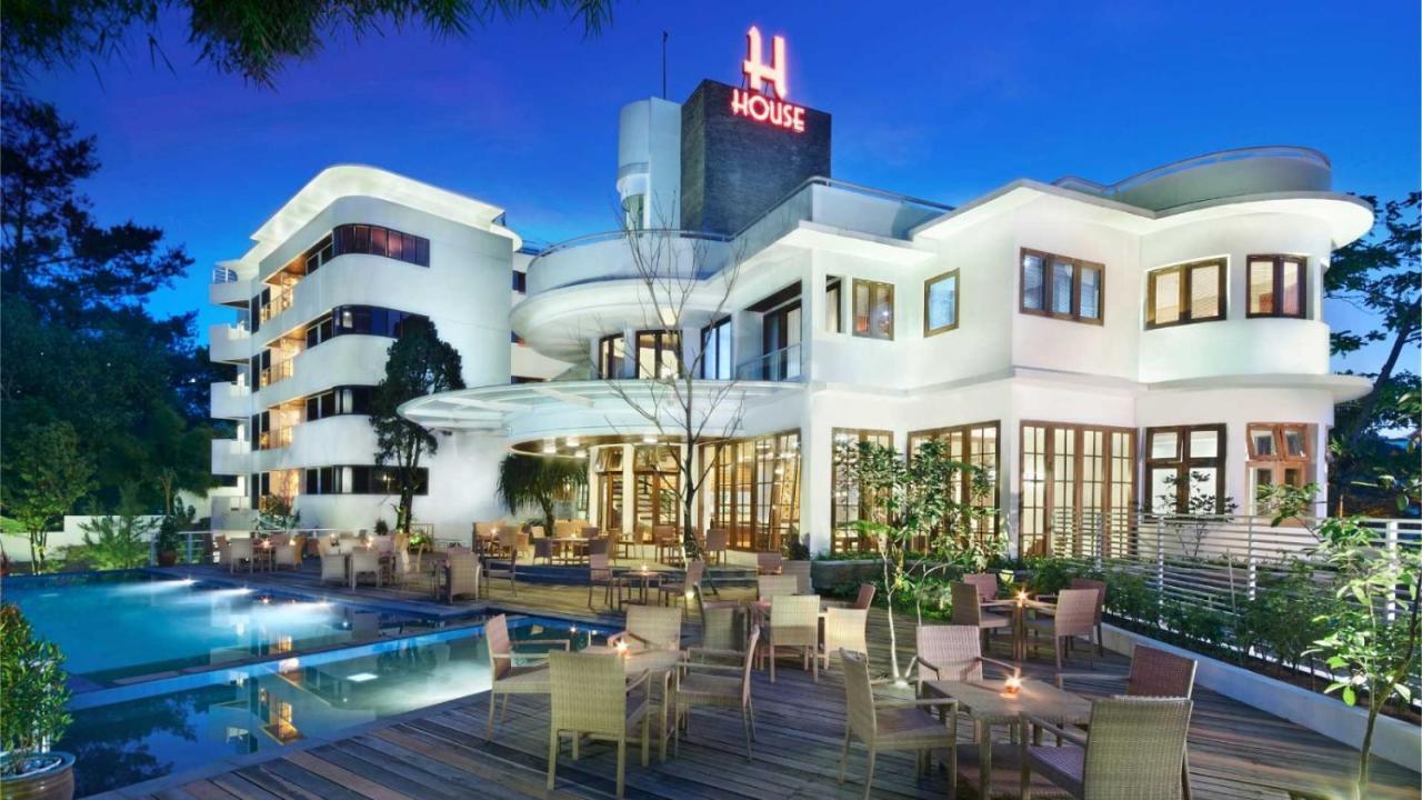 Hotel House Sangkuriang Bandung Exterior foto
